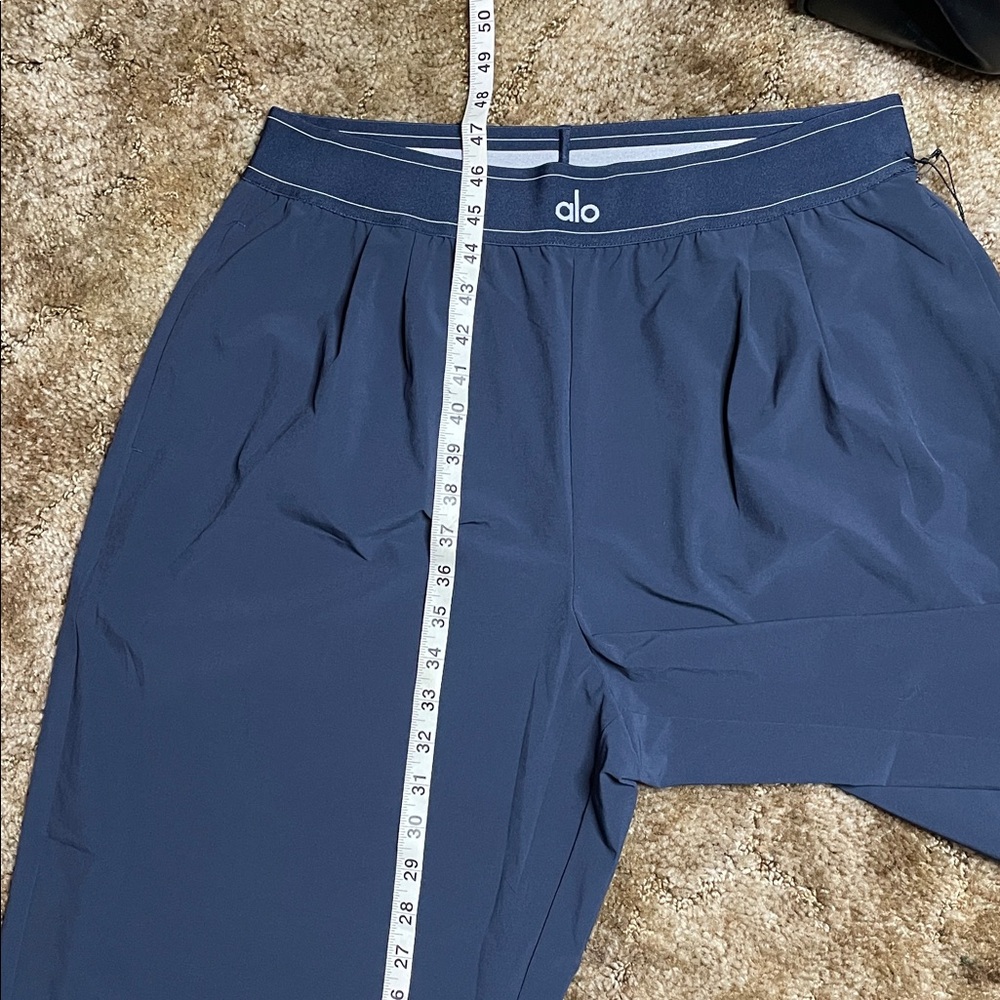ALO Yoga Navy Track Pants - Picture 8 of 8